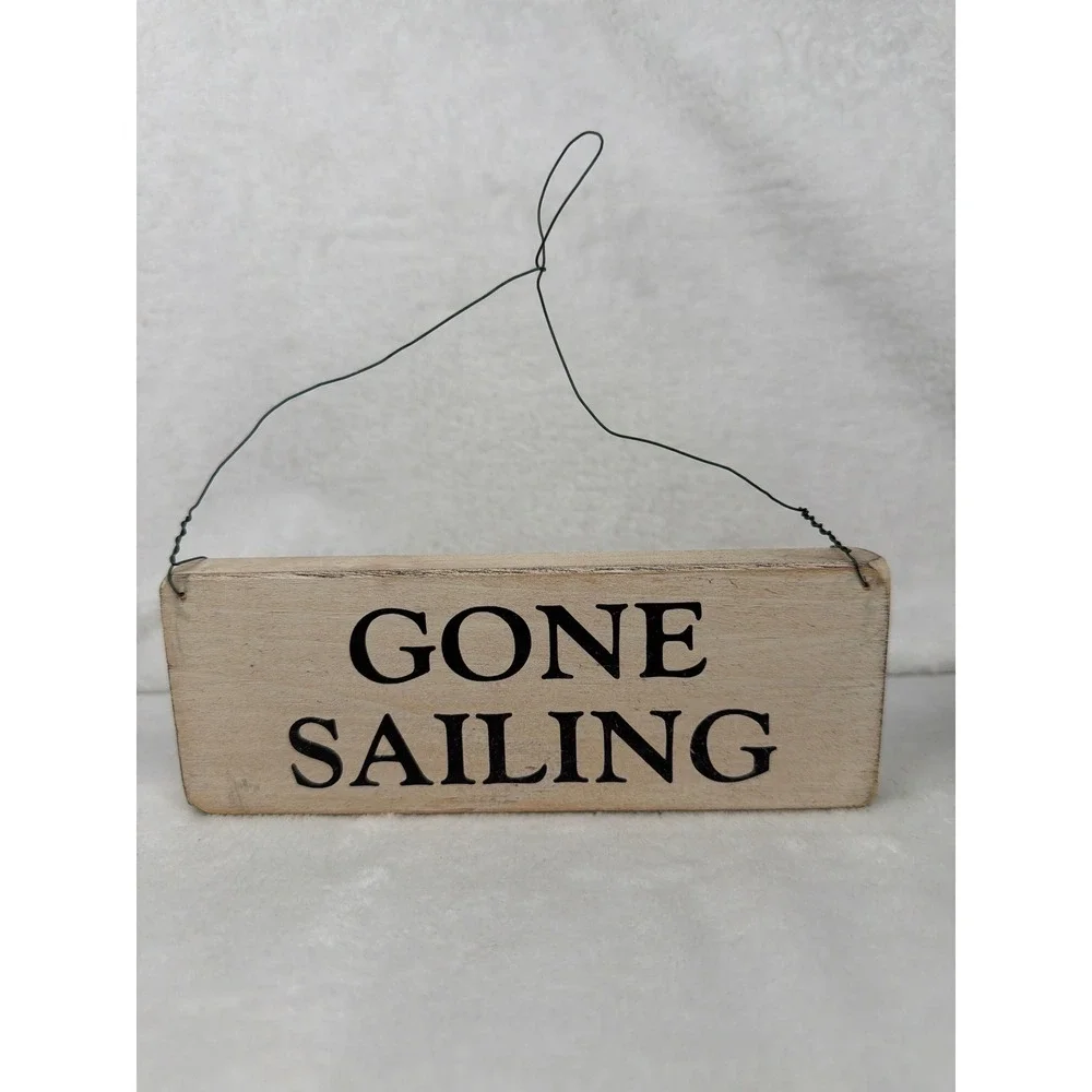 Knock on Wood Inc Hanging Wooden Signs 